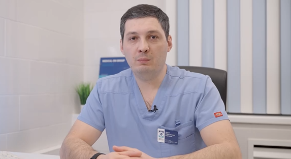 Главный врач клиники, врач сердечно-сосудистый хирург, флеболог, врач УЗИ  Борлаков М.И. - Обращение главного врача